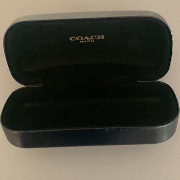 COACH Sunglass Case - Picture 3 of 3